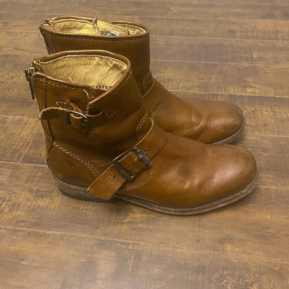 Frye Veronica Leather boots - Picture 5 of 14